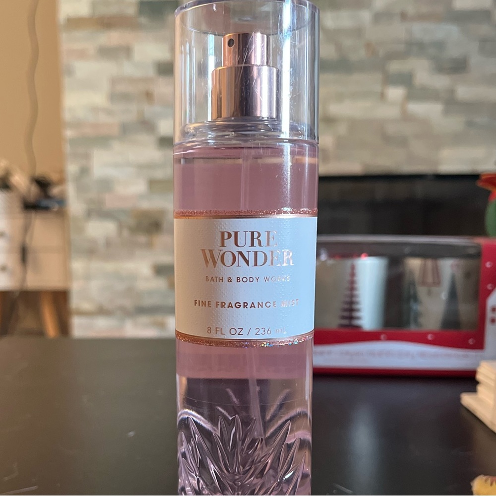 Brand new Pure Wonder Bath and Body Works
